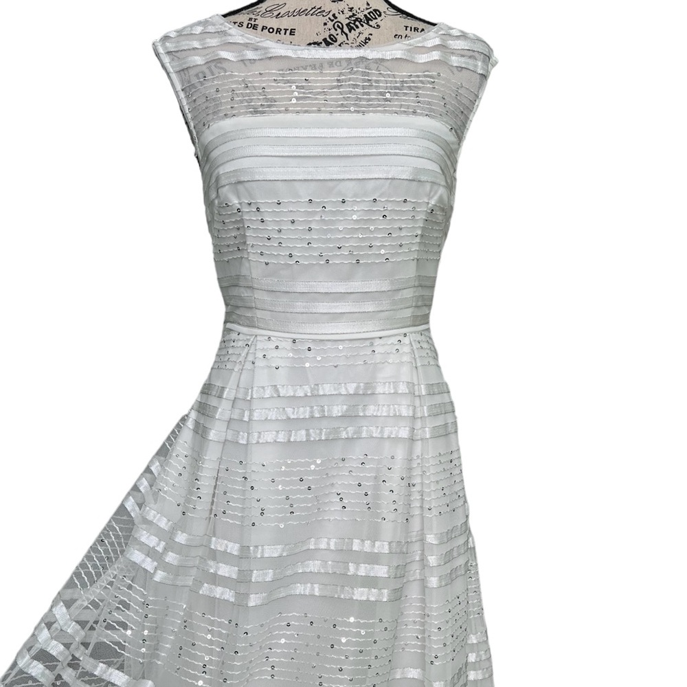 Adrianna Papell Dress - Picture 3 of 15